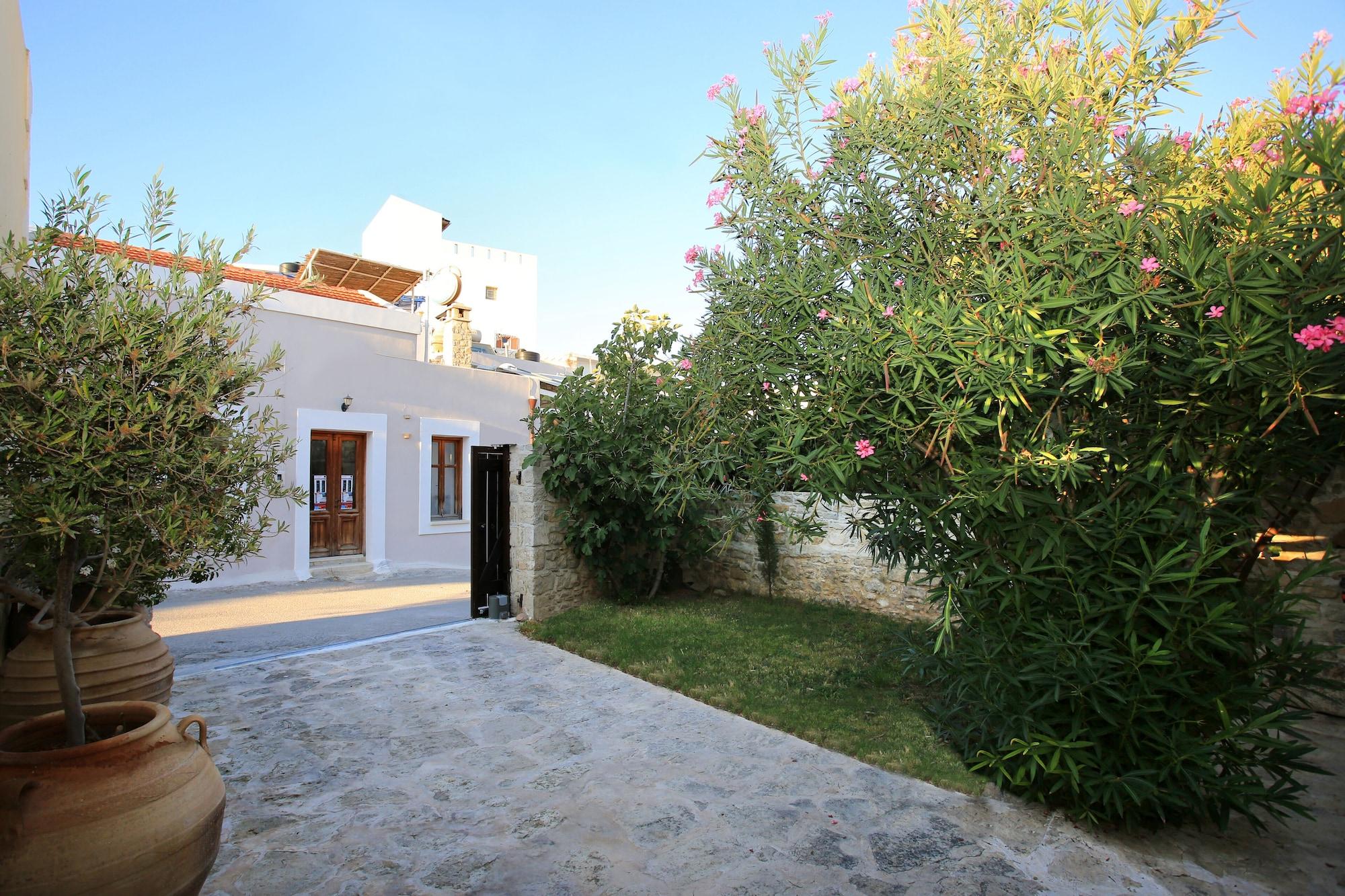 Villa Kamilari Exterior photo